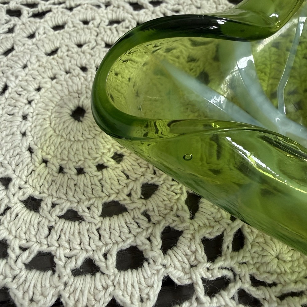 Vintage Green Glass Ashtray with White Swirls Mid Century Retro Trinket Dish - Picture 5 of 9